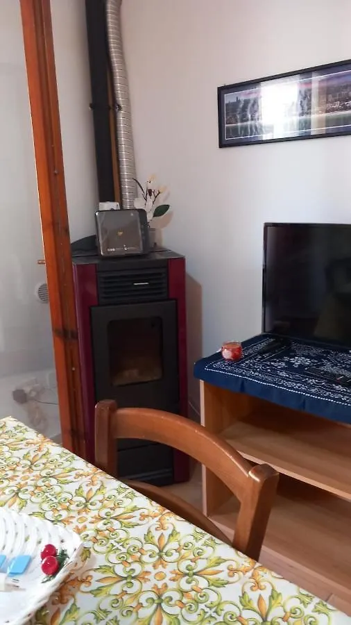 Marina Di Olbia Guest Apartment - Self Check-In - Iun R1646 0*,