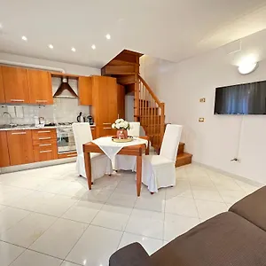 Experience: Casa Tipica Appartamento Burano