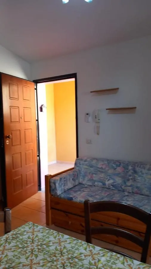 Marina Di Olbia Guest Apartment - Self Check-In - Iun R1646